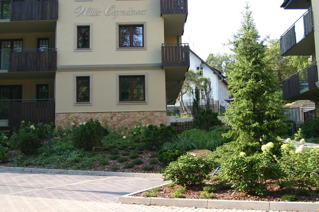 פולניסה-ז'דוז' Apartament Z Ogrodem מראה חיצוני תמונה