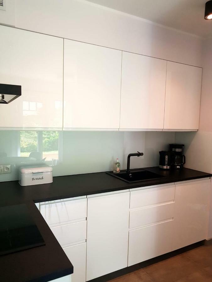 פולניסה-ז'דוז' Apartament Z Ogrodem מראה חיצוני תמונה